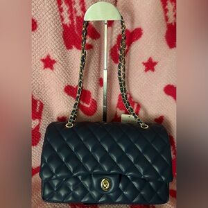 💙 Elegant Large  Navy Quilted Shoulder Bag 💙